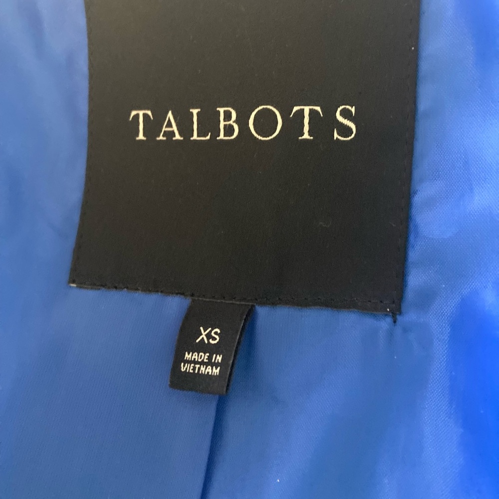 Talbots Royal Bluequilted Button Jacket Euc - image 2